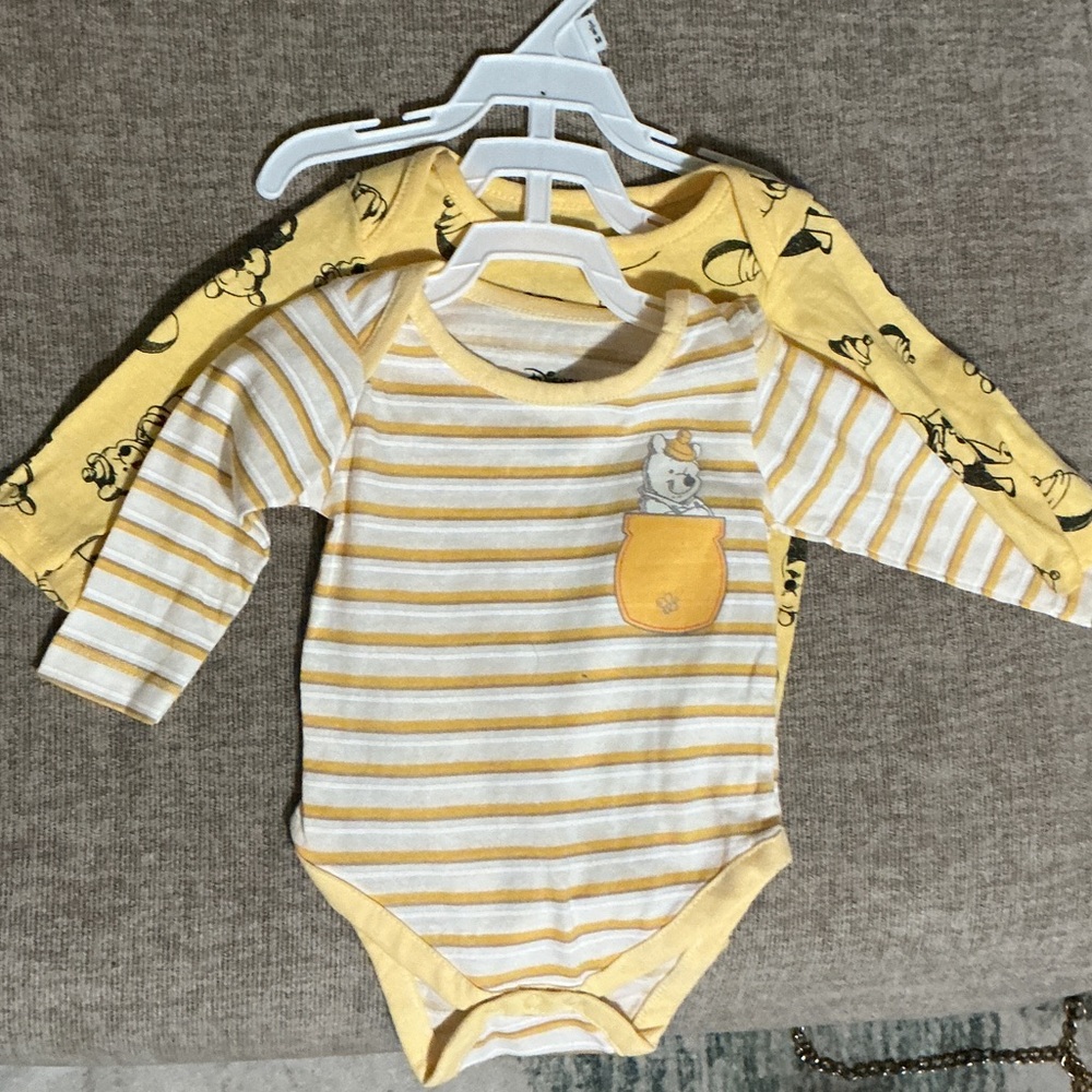 Disney Winnie The Pooh Onesie set of 2
